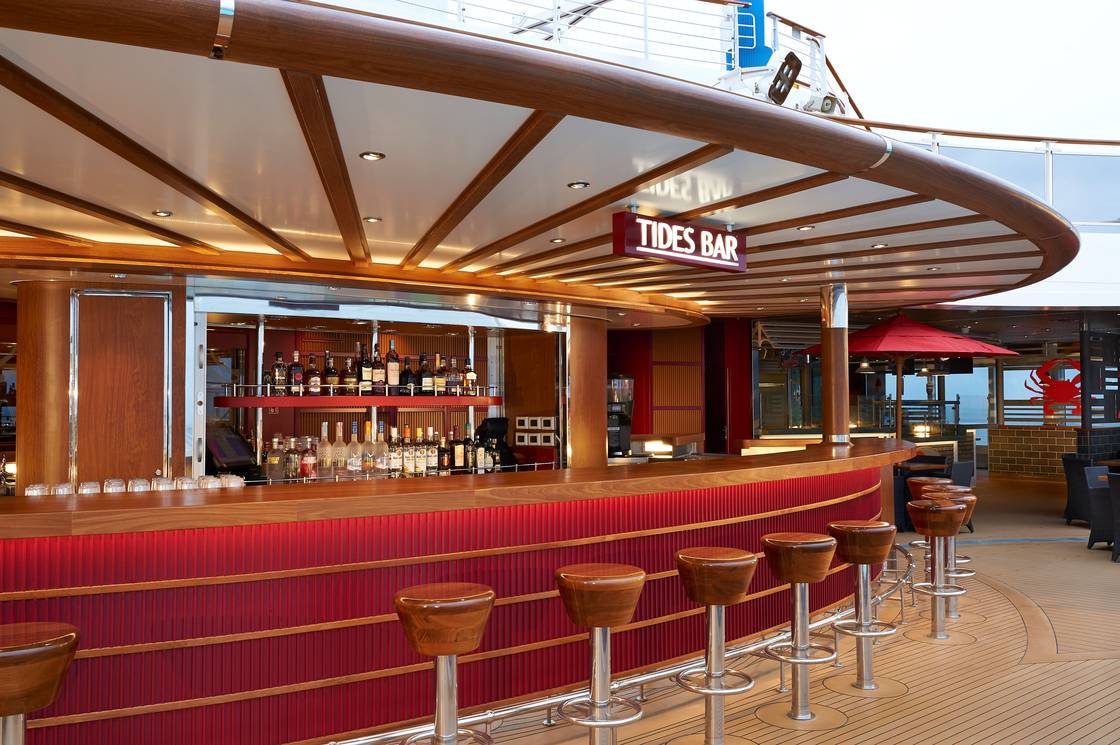 Tides Bar