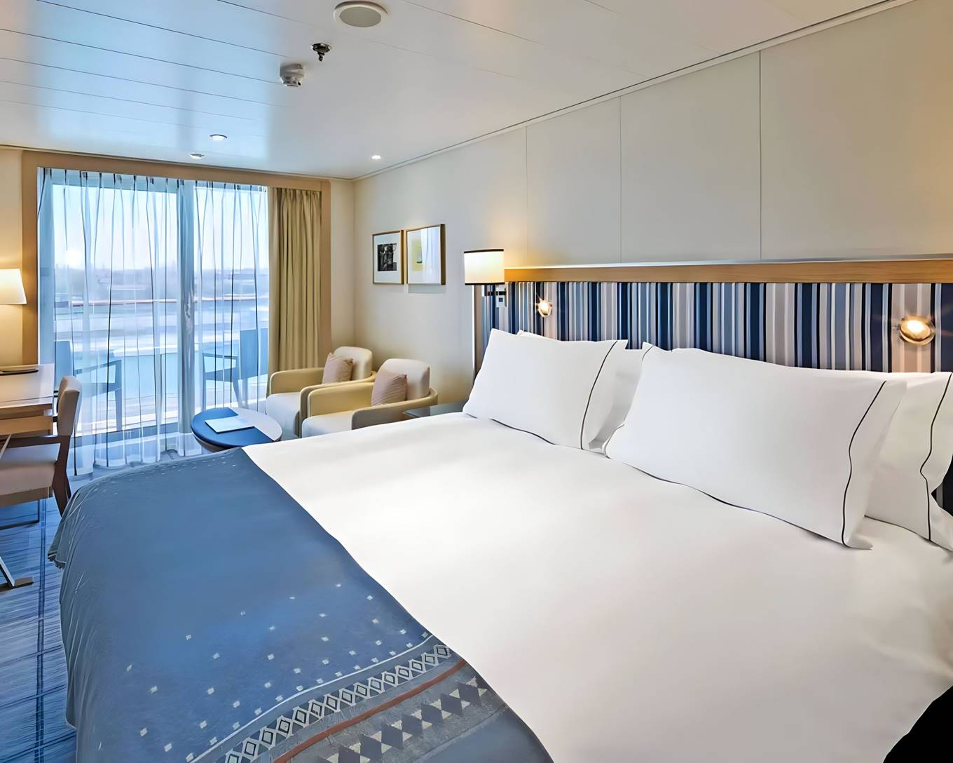 Deluxe Veranda Stateroom