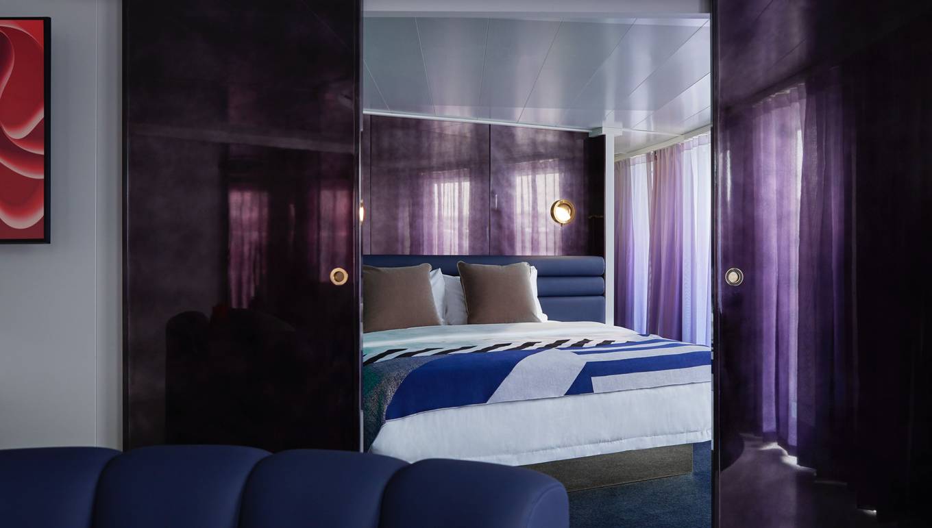 Massive Suite (with Terrace)