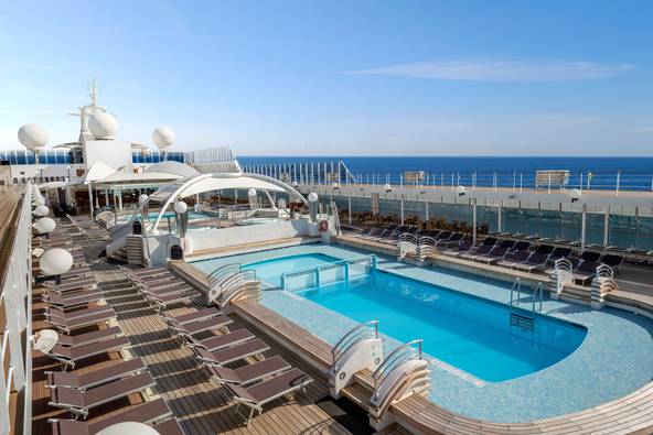 MSC Lirica