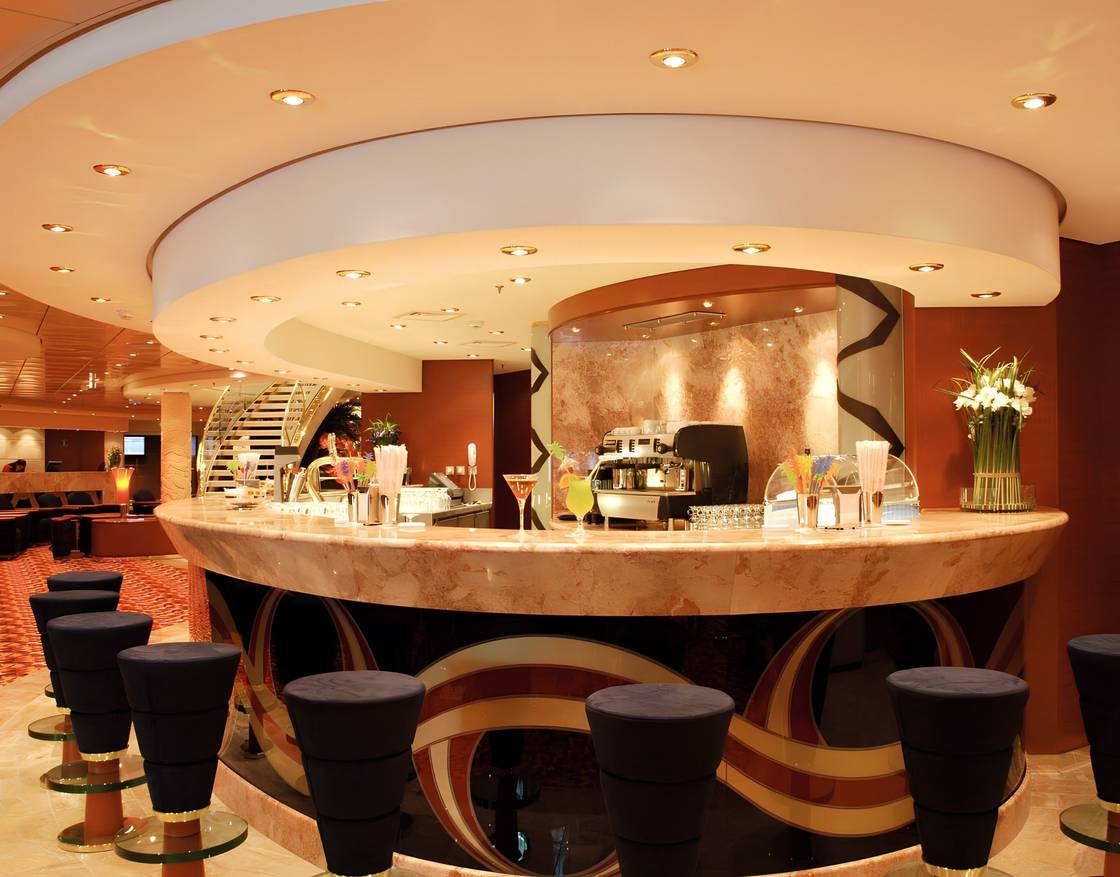 L'Incontro Bar