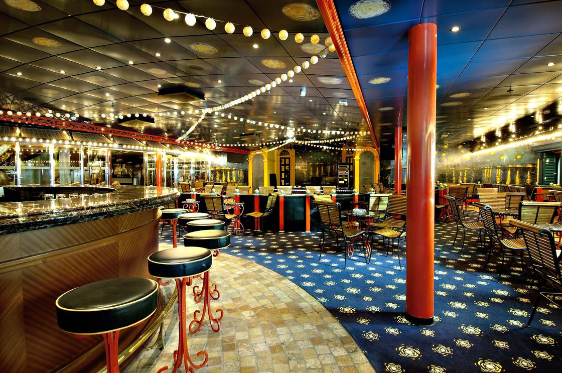 Starry Night Lounge
