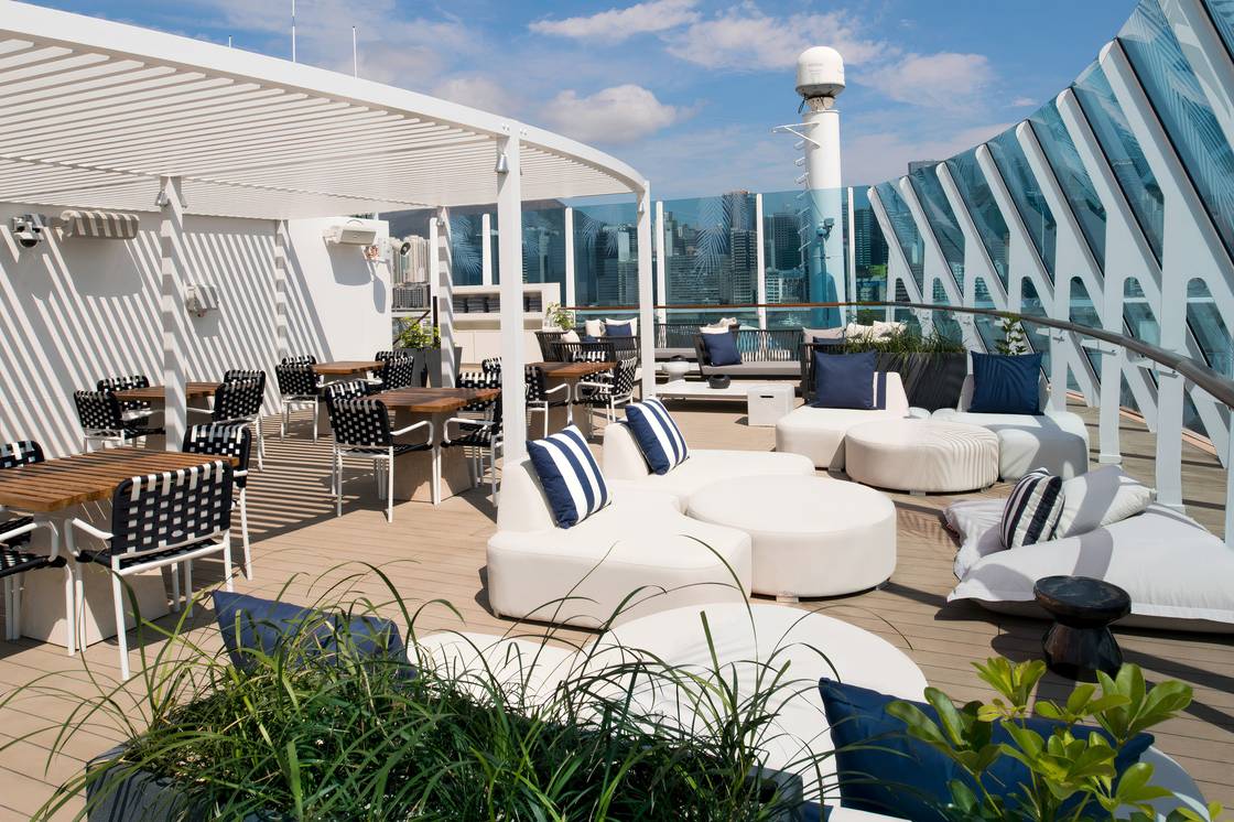 The Retreat Sundeck
