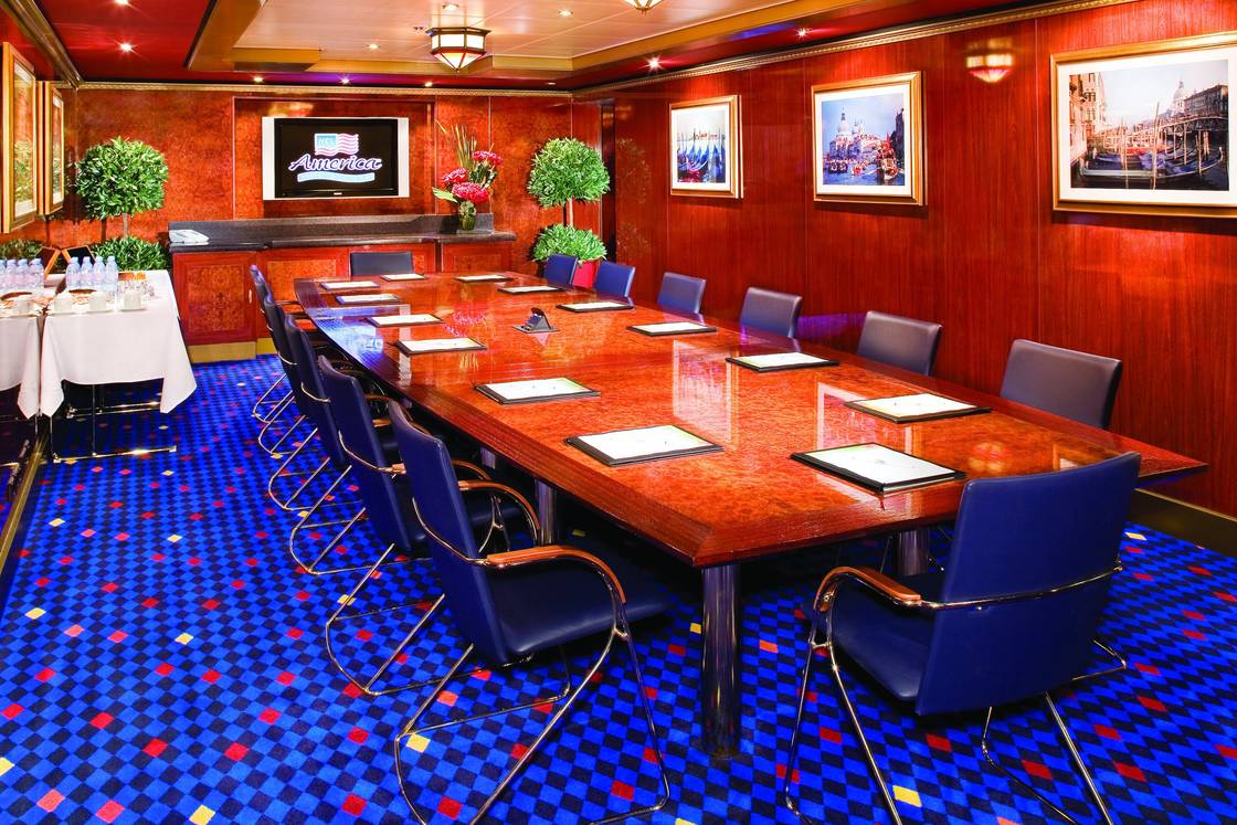Business Center & Meeting Rooms