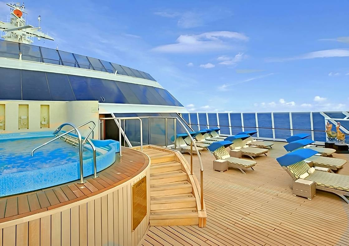 Sundeck