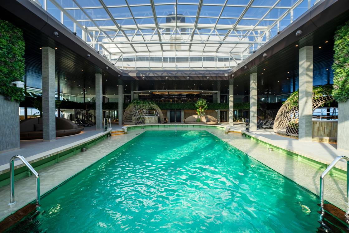 Botanic Garden Pool