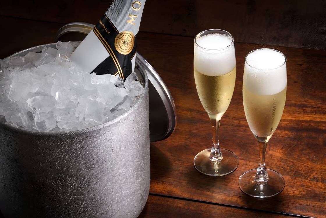 Champagne Bar