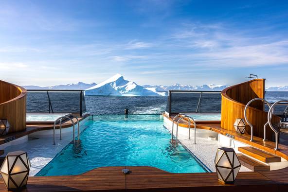 Seabourn Pursuit