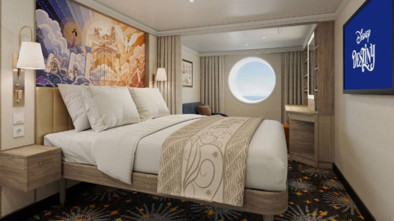 Deluxe Family Oceanview Stateroom