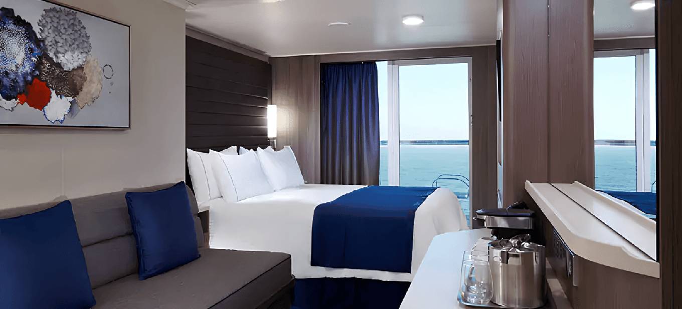 Club Balcony Suite