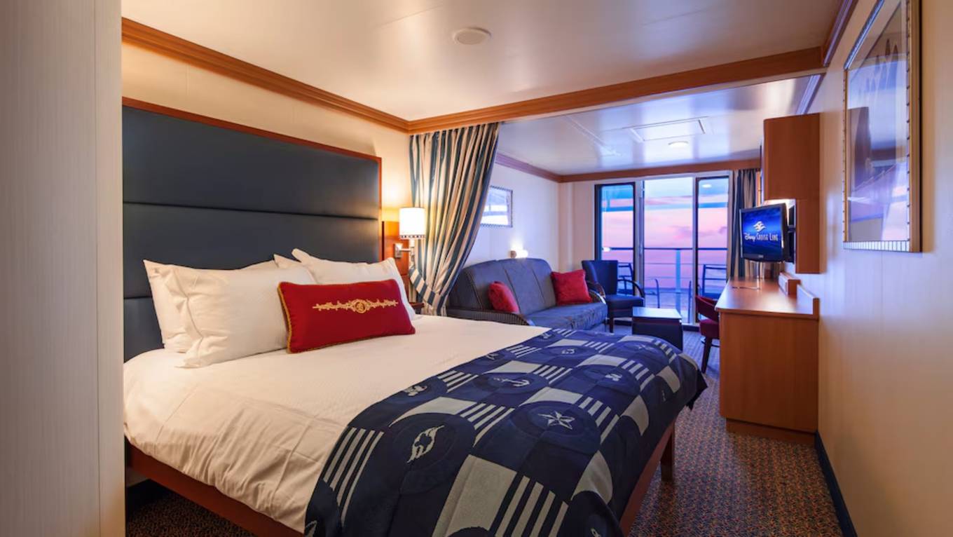 Deluxe Family Oceanview Stateroom with Verandah (oversized verandah)