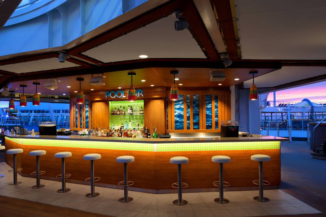 Pool Bar